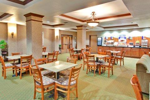 Holiday Inn Express Tehachapi By Ihg Extérieur photo